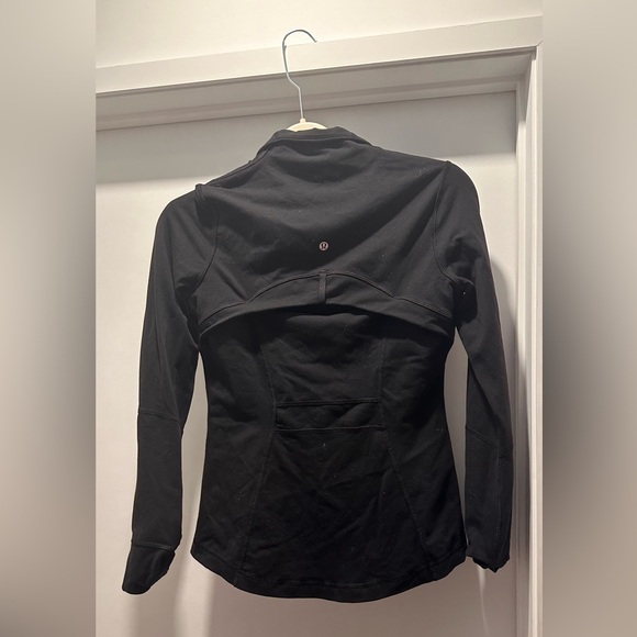 Lululemon Black Zip-up Jacket - Picture 2 of 4
